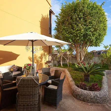 Villa Amazing With Garden