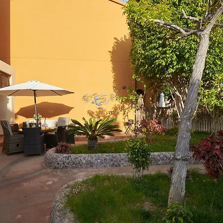Amazing With Garden סן מיגל דה אבונה