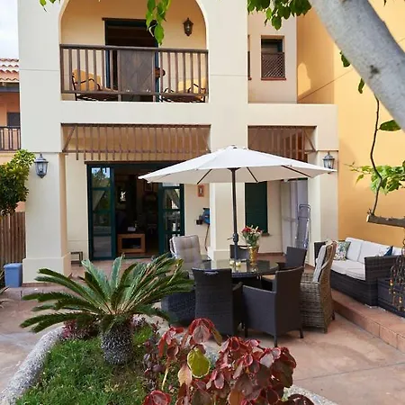 Amazing With Garden וילה *